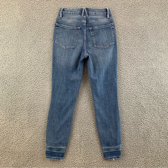 Good American Good Waist Crop Ripped With Chewed Hem Women's Jeans - Size: 0/25 - Picture 5 of 16